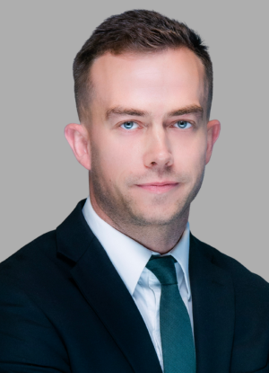 Portrait of Ian M. Bryson, Discrimination and Sexual Harassment Lawyer serving clients in Philadelphia and New York.